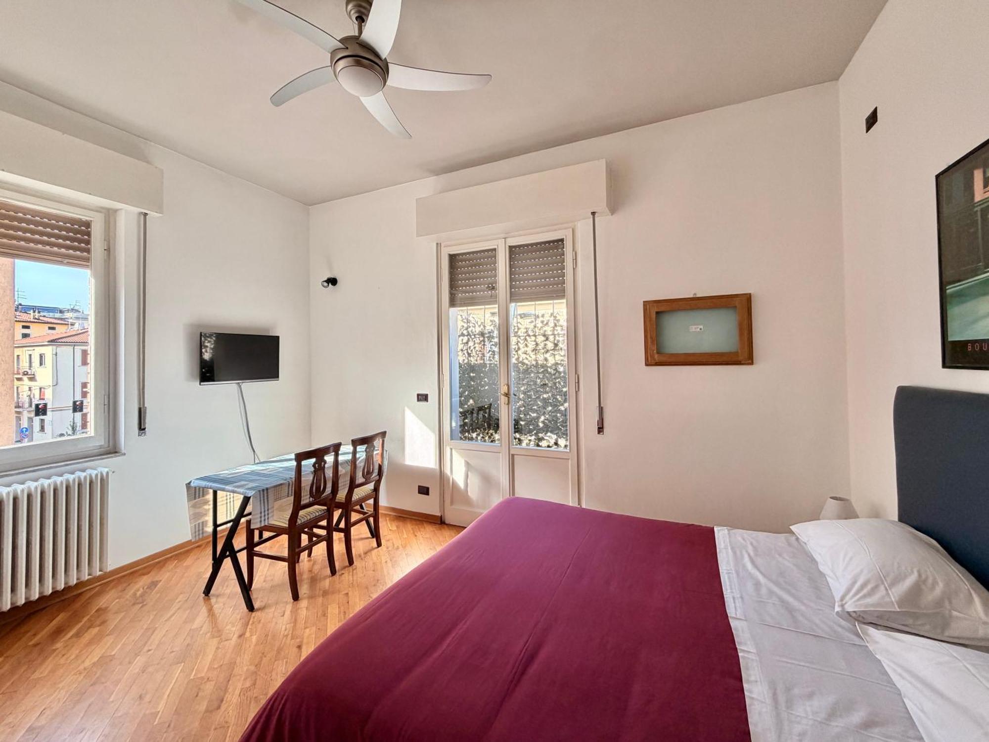 Double or Twin Room Kitchenette