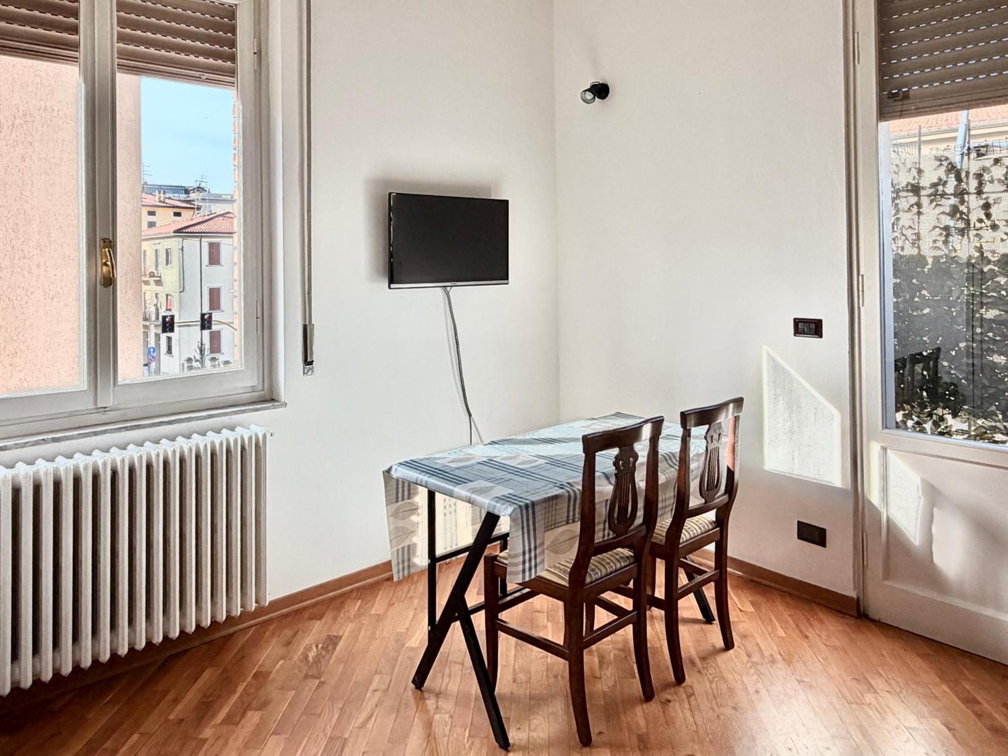 Double or Twin Room Kitchenette